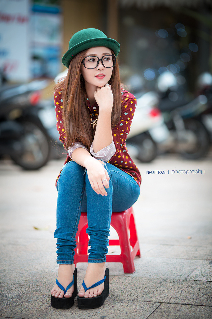 医生H调教纯情丫头扩Y器