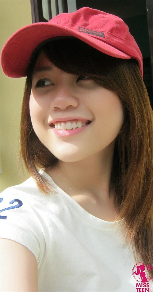 青草草97一区久热精品视频