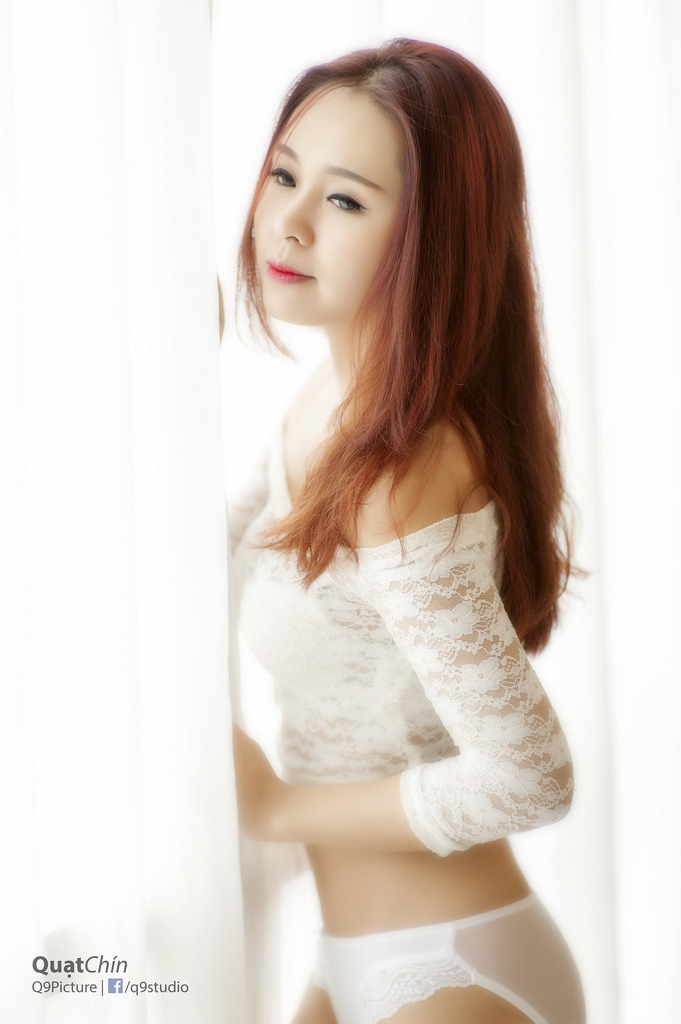 久久久久久久久精品中字