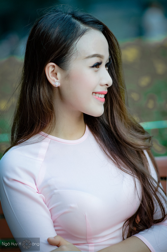 教授和乖乖女H灌满阮阮