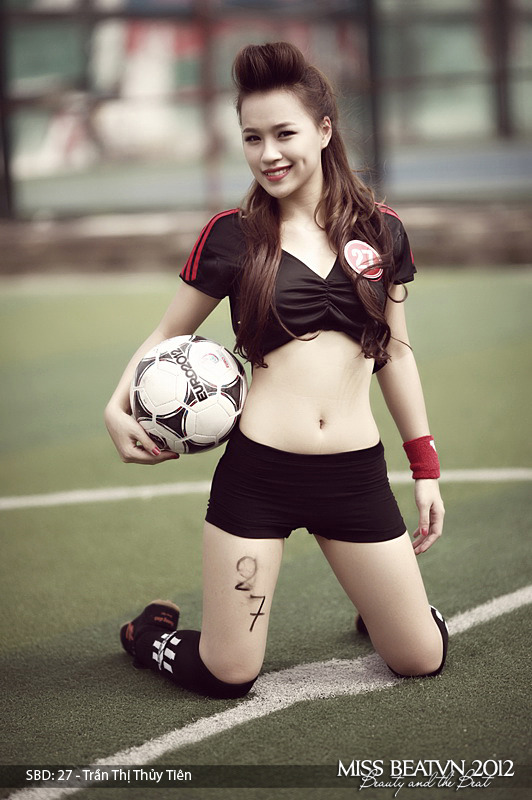 美女极品粉嫩美鲍35p