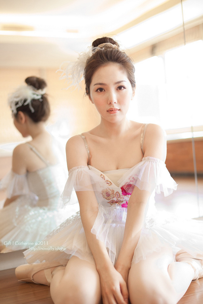 《韩国激情大合集》在线播放