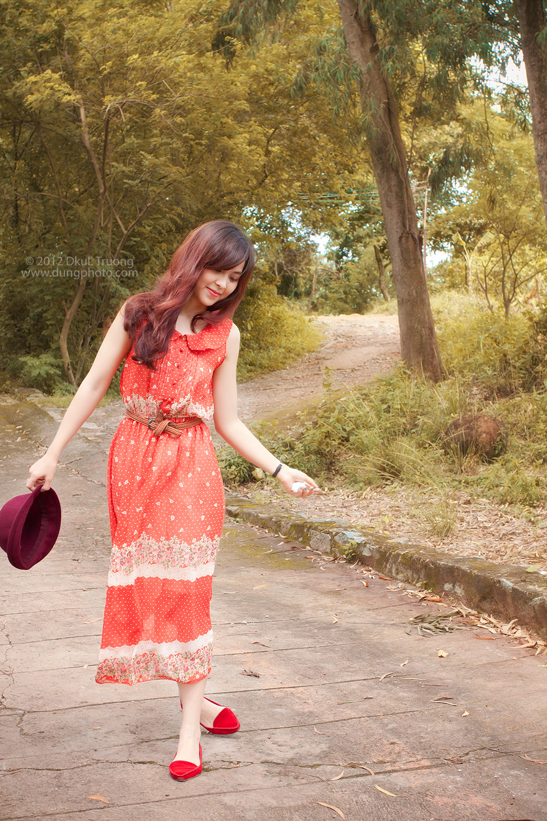 我在游戏里靠挨C过关