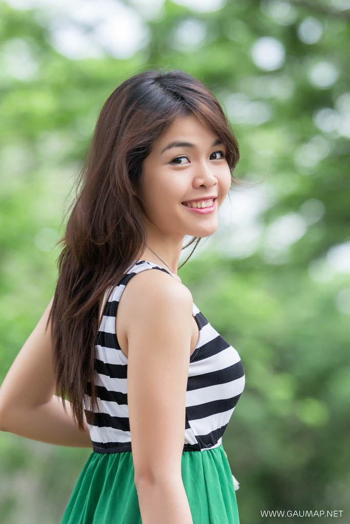 神通乡巴佬电影