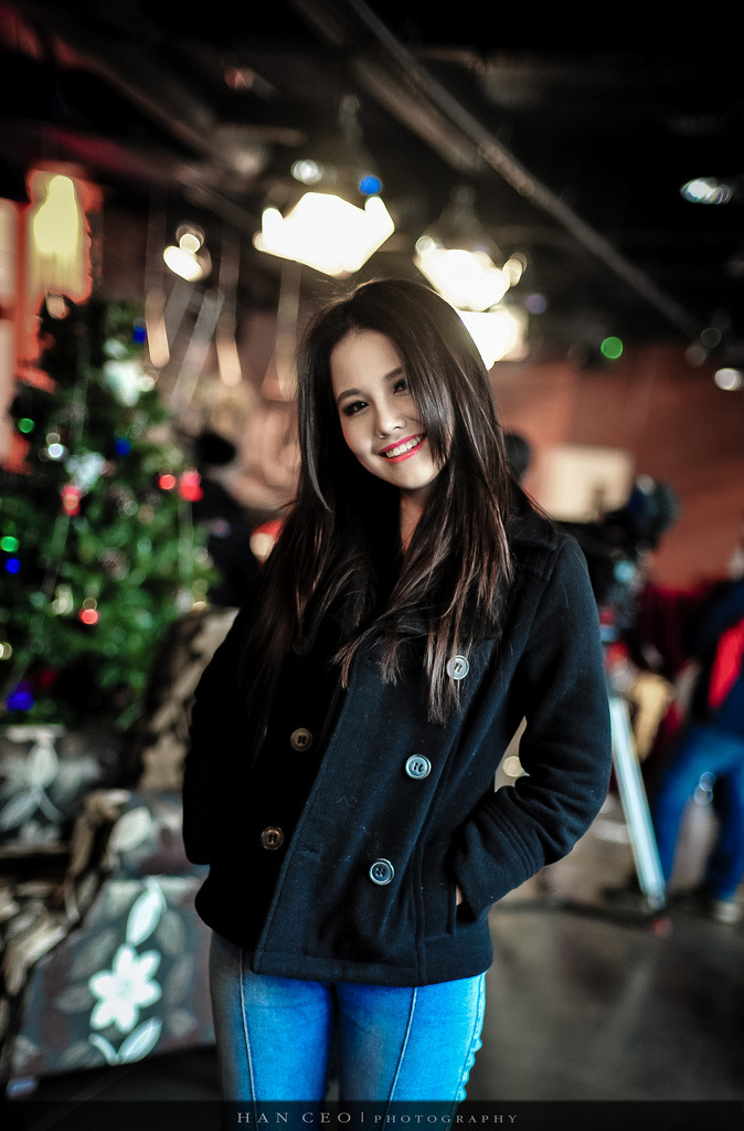 跪在老师的脚下吃丝袜脚