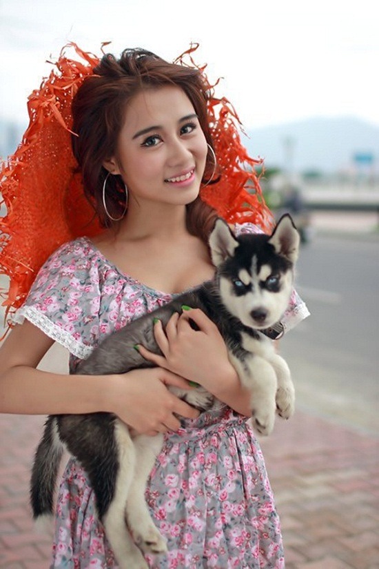 老婆太骚了每晚把她干喷