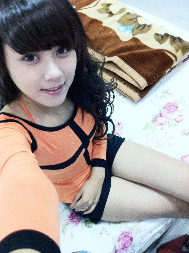 182tⅴ人之初午夜精品视频